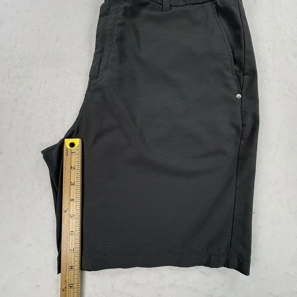 Vuori Meta Shorts Mens 36 Gray Stripe 8 Inseam Stretch Tech Golf Casual V399